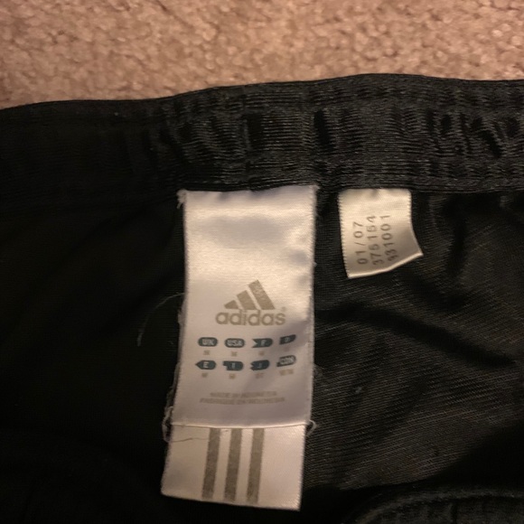 Adidas shorts - Picture 2 of 3